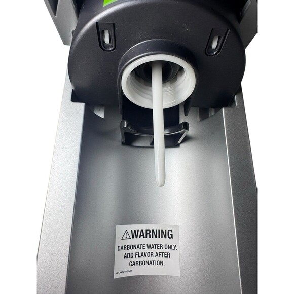 Sodastream FZ9001 Fizz Red Sparkling Water/ Soda Maker - Picture 5 of 16